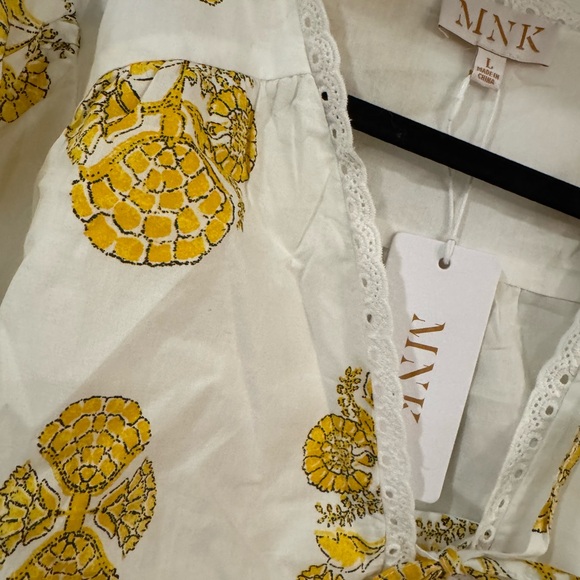 MNK Marigold Bubble Sleeve Blouse - Picture 6 of 10